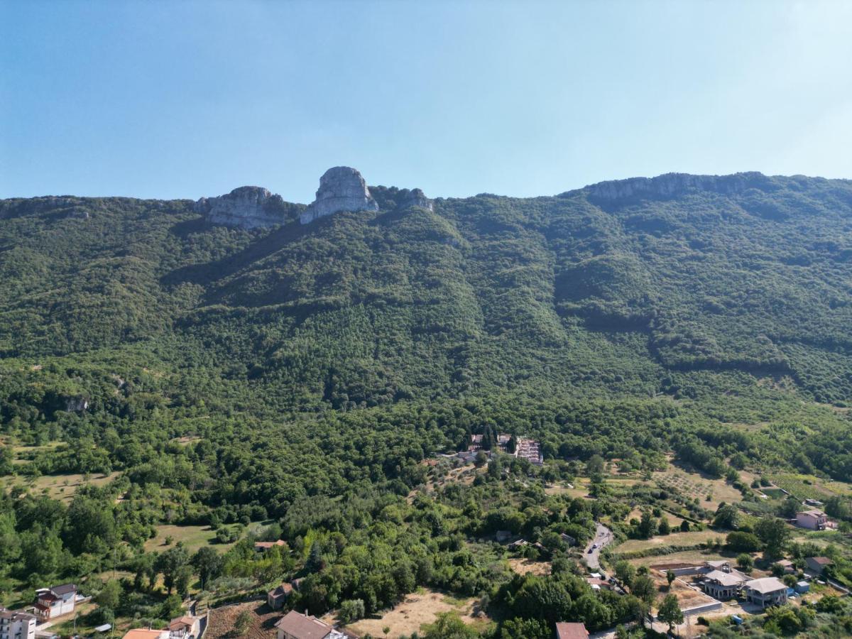 Апарт отель Casa Sarlo Petina Экстерьер фото