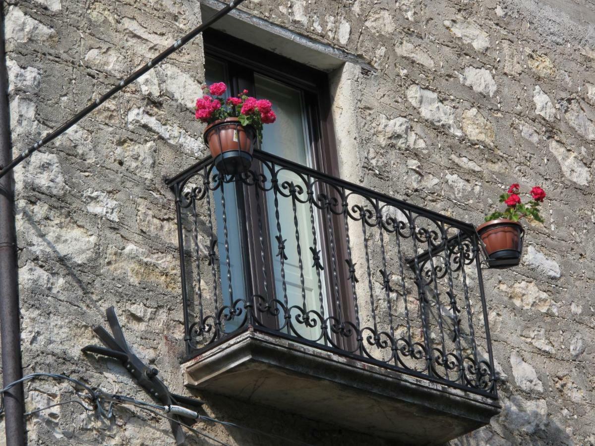 Апарт отель Casa Sarlo Petina Экстерьер фото