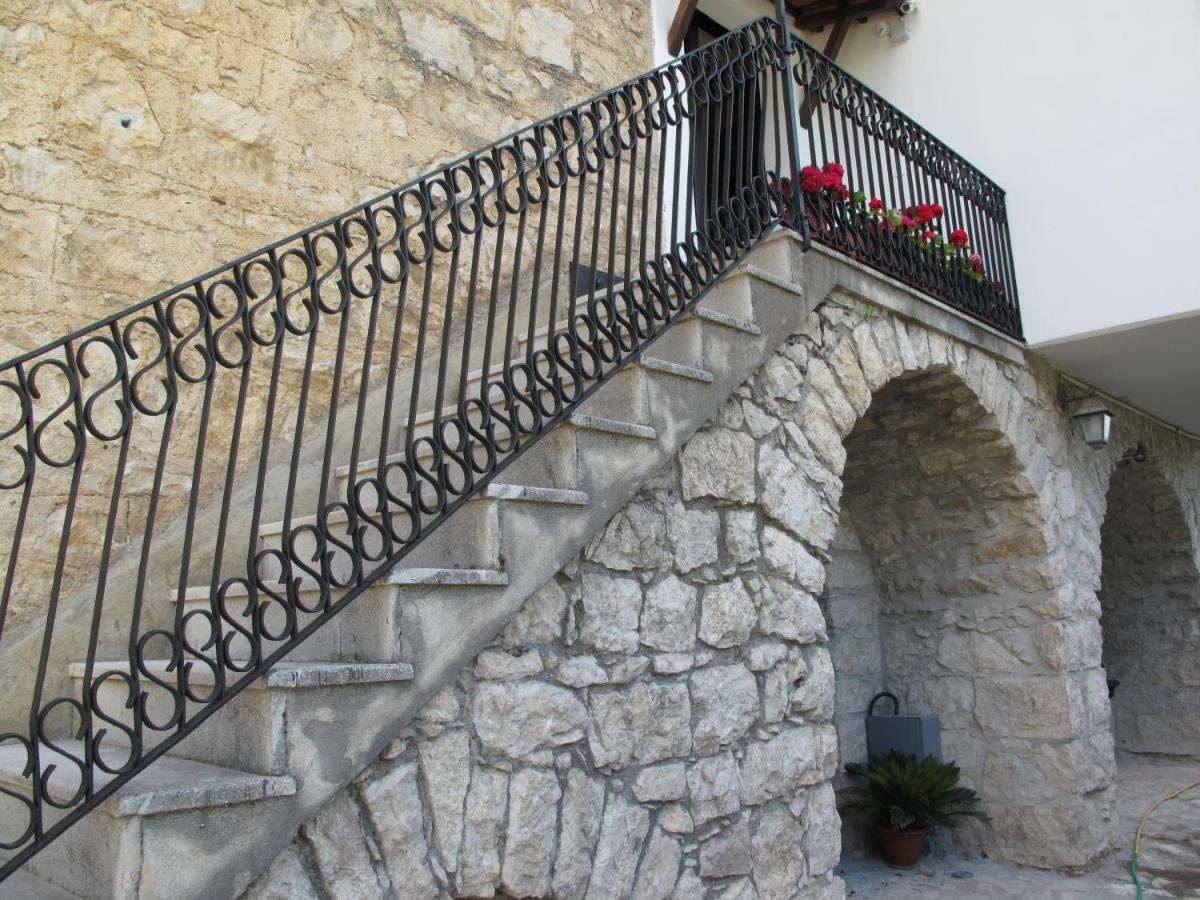 Апарт отель Casa Sarlo Petina Экстерьер фото