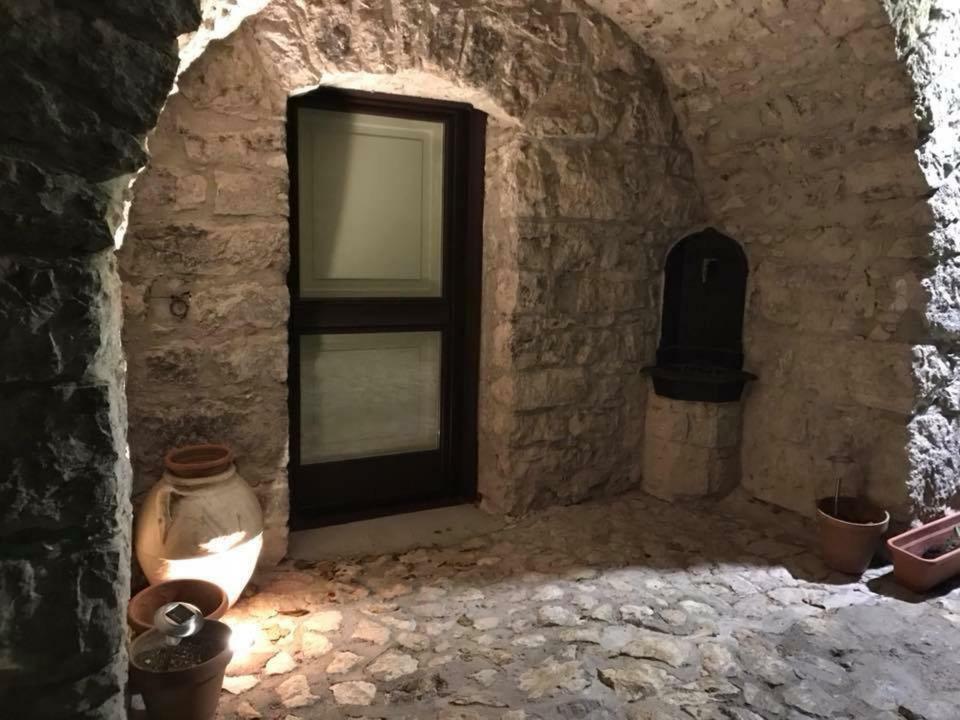 Апарт отель Casa Sarlo Petina Экстерьер фото